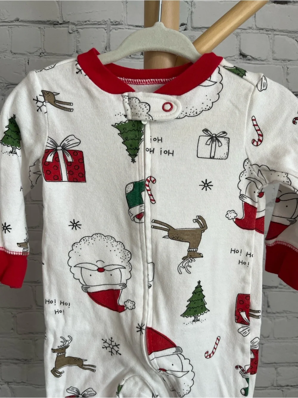 ⭐️⭐️ PICK 5 / $20 Carter's Baby Red & White Christmas Santa Footed Sleeper